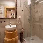 فندق مبيت وإفطار Niedzwiedzia Garden Sauna بورونين