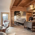 Panzió Niedzwiedzia Garden Sauna Poronin