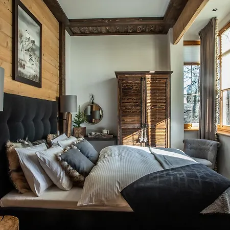 Niedzwiedzia Garden Sauna 3* بورونين