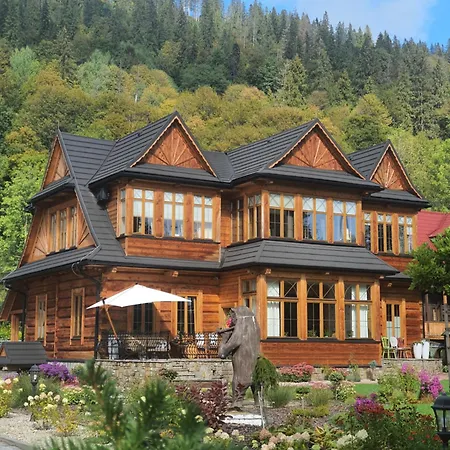 Niedzwiedzia Garden & Sauna 포로닌