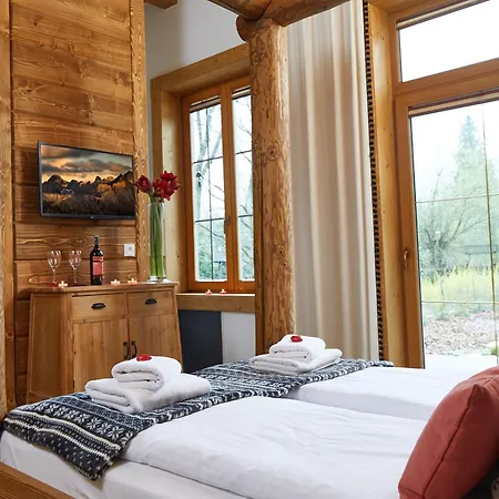 Niedzwiedzia Garden & Sauna B&B